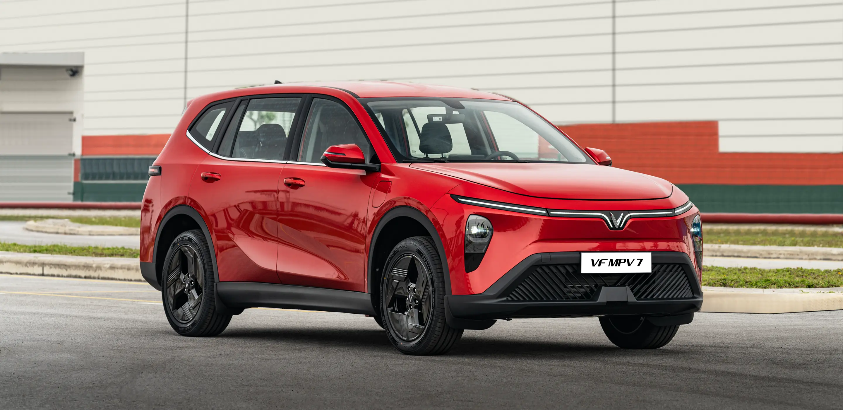 KHÔNG GIAN MPV 7 CHỖ TIỆN NGHI CHO ĐẠI GIA ĐÌNH